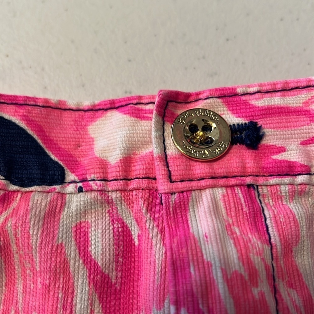 🛍️BOGO FREE Lilly Pulitzer girls shorts Via Amor navy blue with flamingos size 5 - Picture 6 of 6